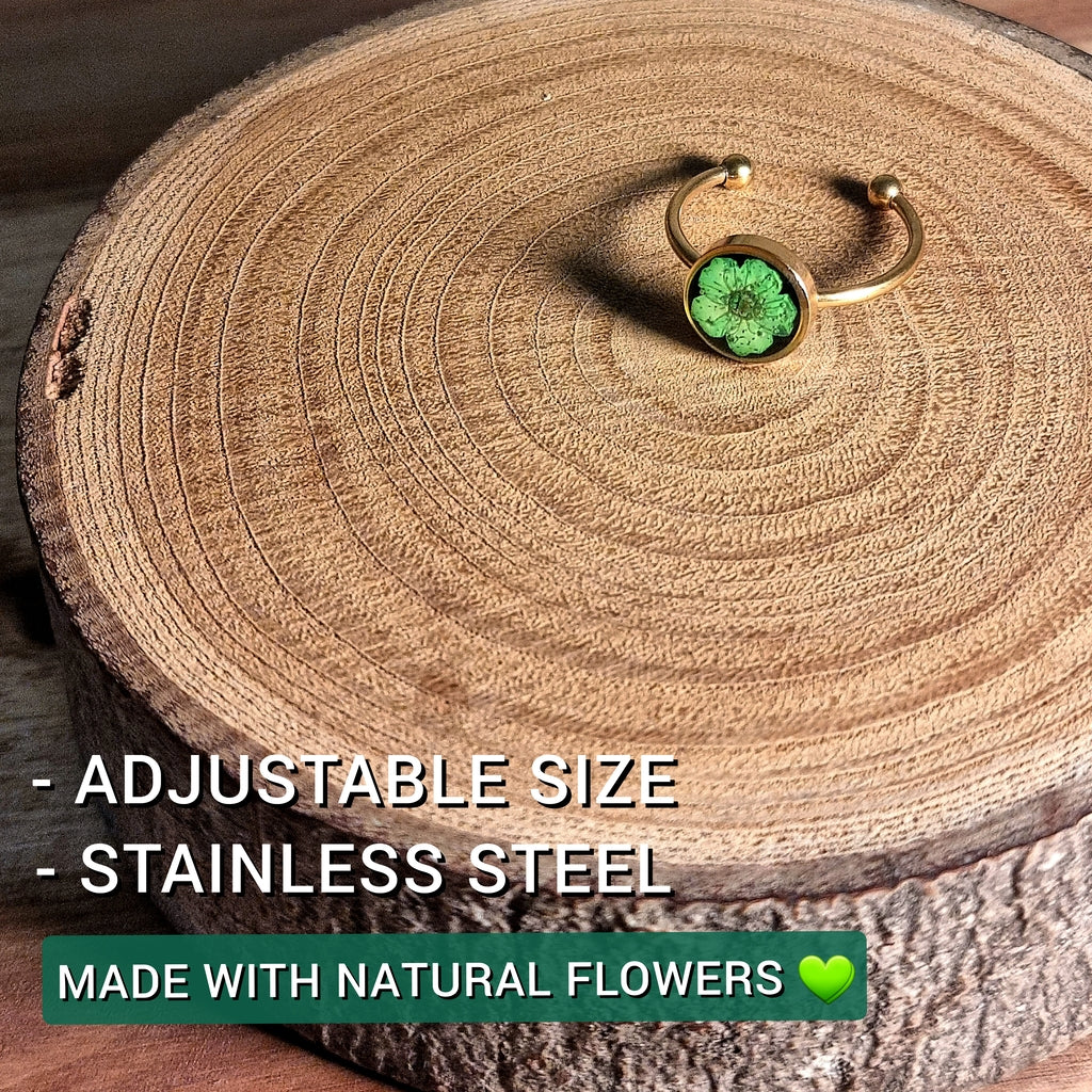 Vivid Green | Round | Gold | Ring