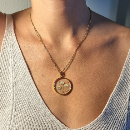 Baby's-Breath | Gold | Round | Necklace
