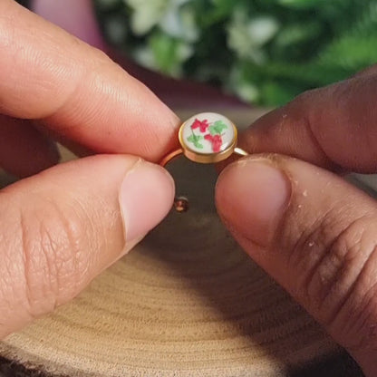 Red-Green Mix | Round | Gold | Ring