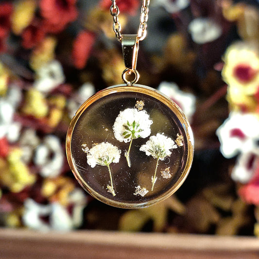 Baby's-Breath | Gold | Round | Necklace